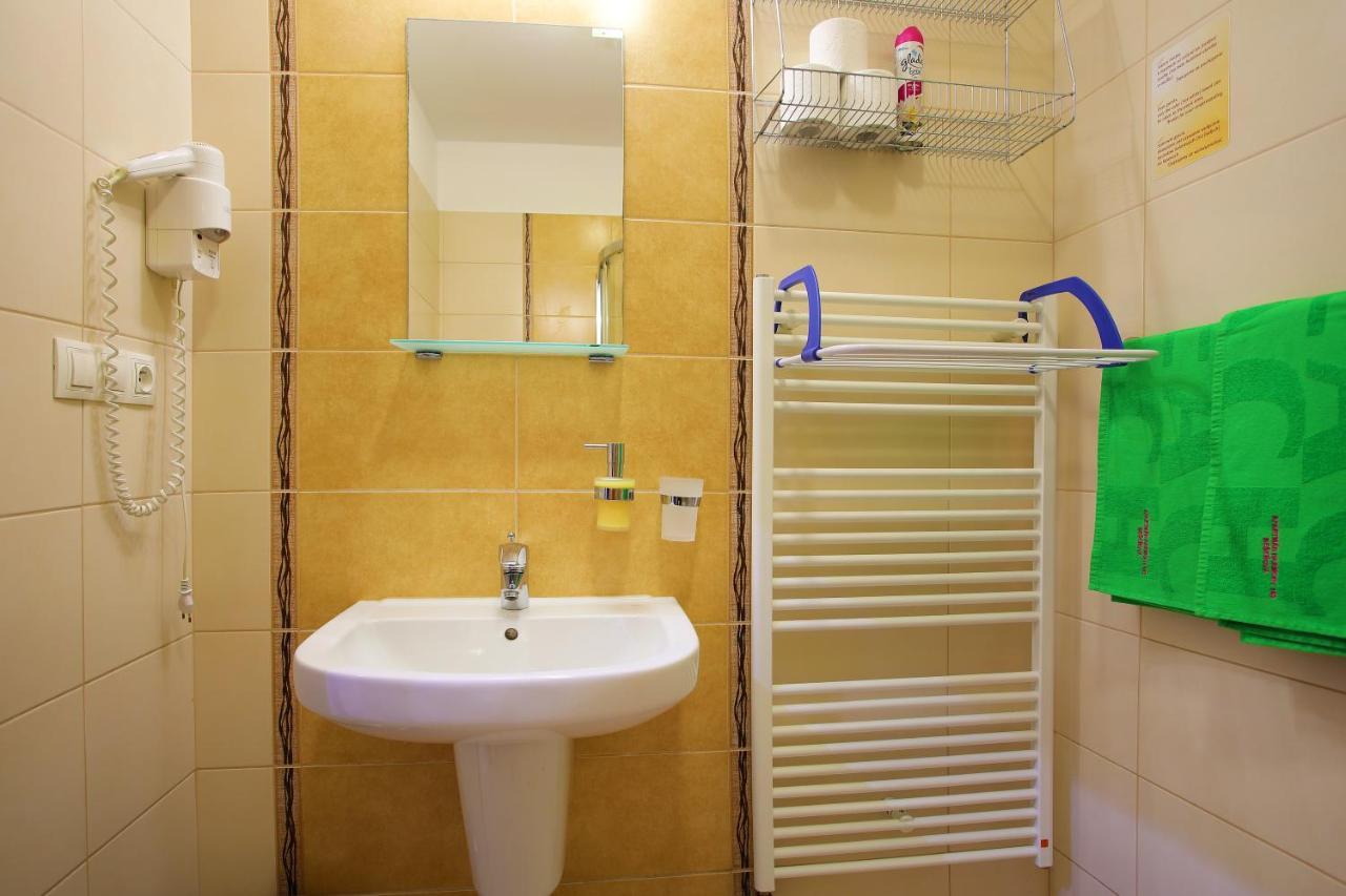 Apartman Studio Lux S Terasou Harmony V Thermal Parku Besenova S Vyhladom Na Bazeny Kültér fotó